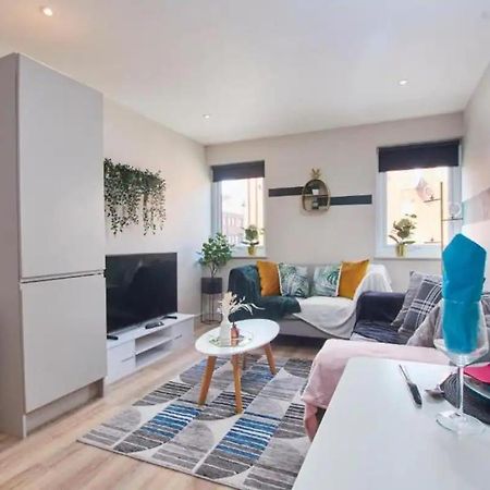 Beautiful 1 Bedroom Flat In Leeds - Sleeps 4 Eksteriør bilde